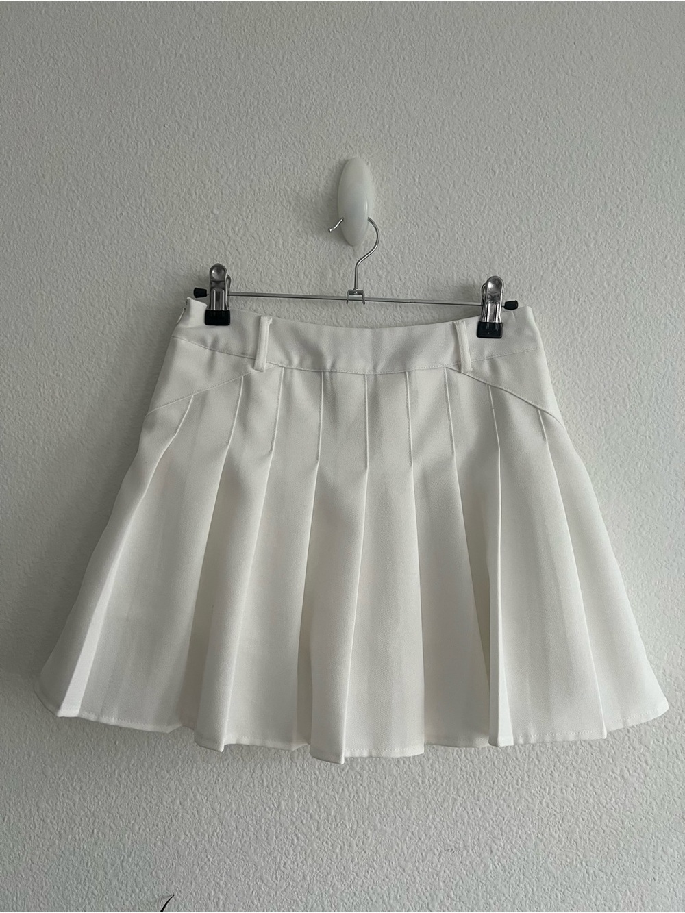 White Pleated Tennis Skirt (XS/S)